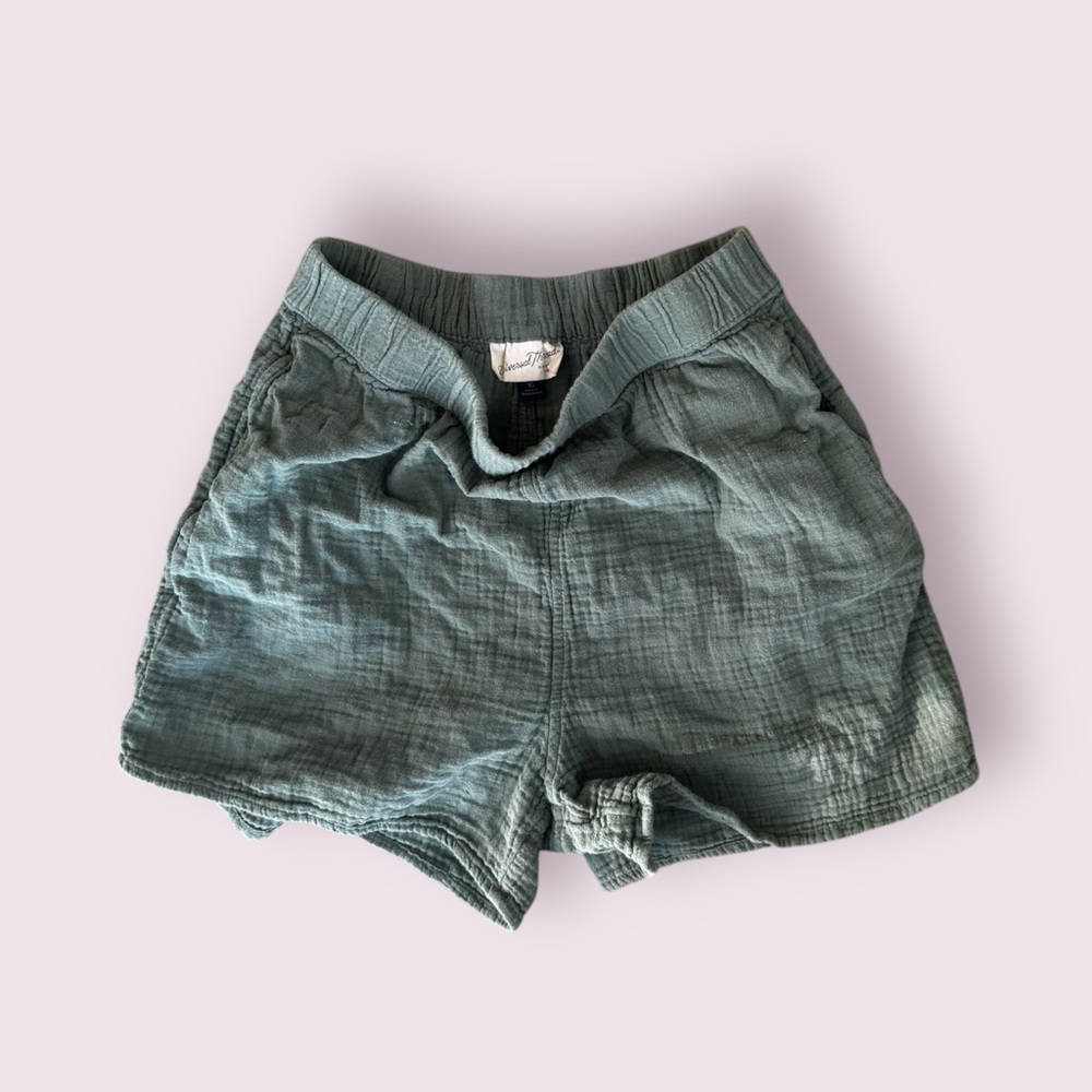 Universal Thread XS lightweight green relaxed fit shorts